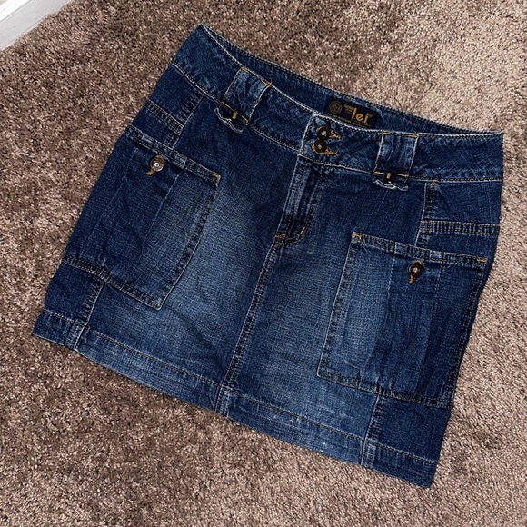 LEI mini denim Y2K low rise Skirt size 0 100% cotton - Picture 3 of 4